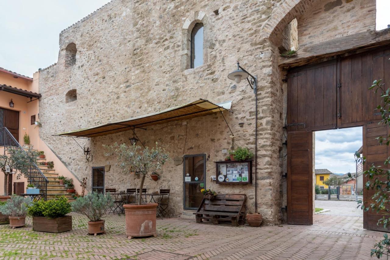 Bed and Breakfast Torre Della Botonta Castel Ritaldi Экстерьер фото